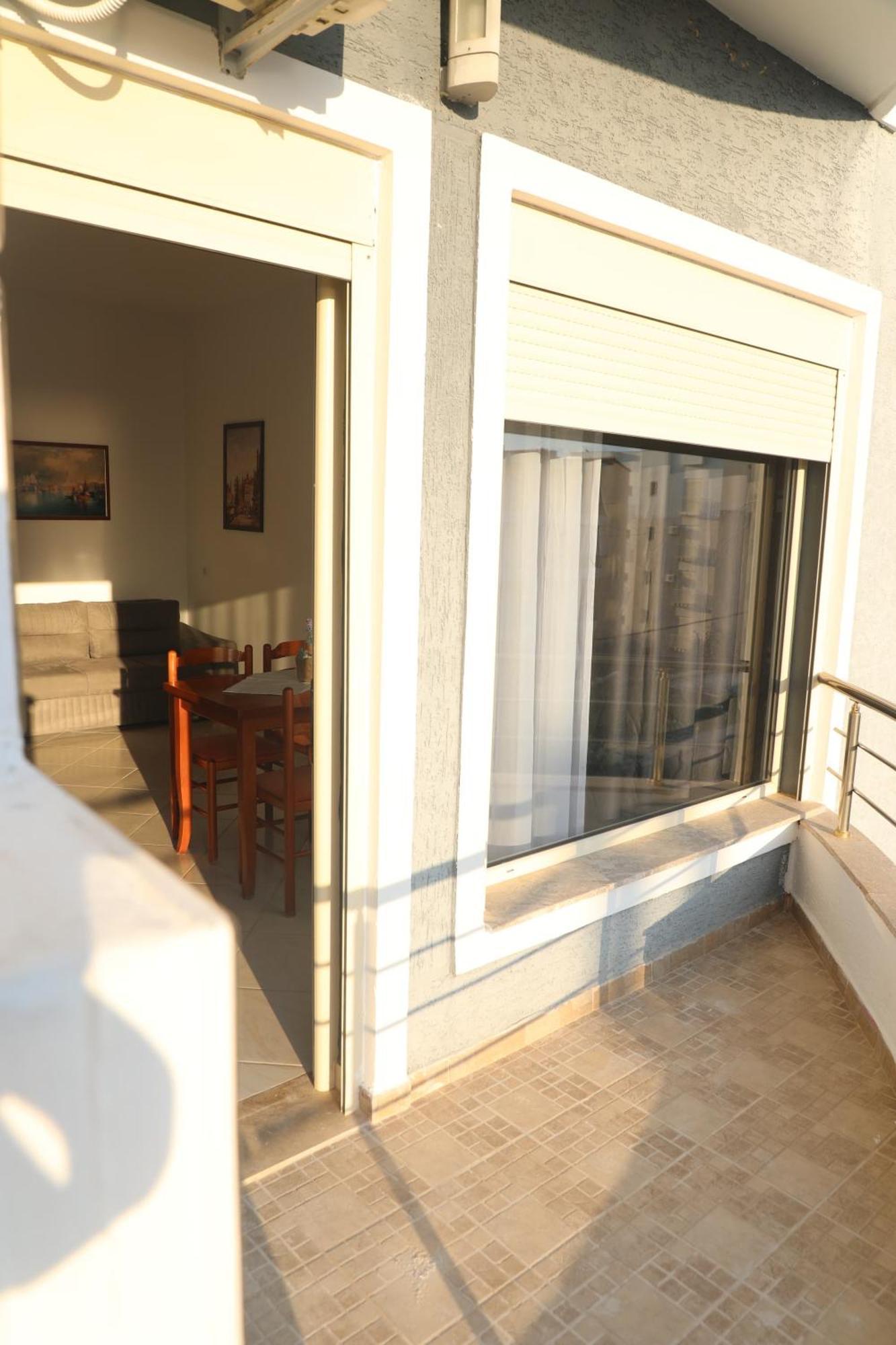 Summer Gate Apartment Sarandë Exteriér fotografie
