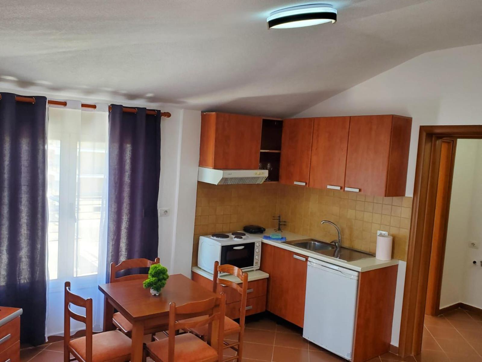 Summer Gate Apartment Sarandë Exteriér fotografie