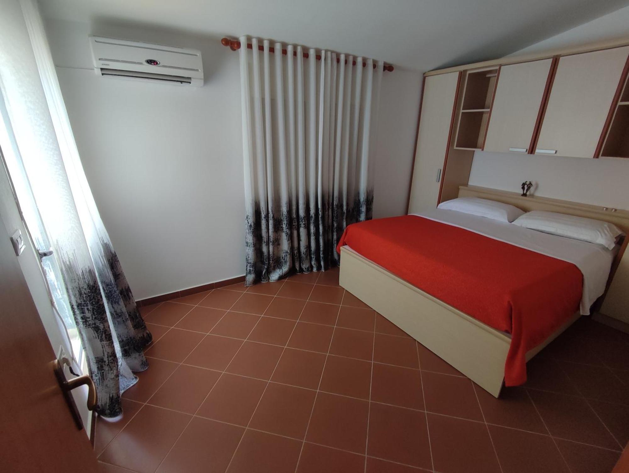 Summer Gate Apartment Sarandë Exteriér fotografie