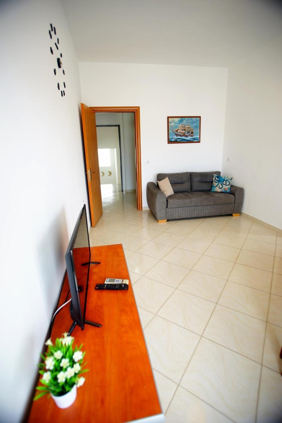 Summer Gate Apartment Sarandë Exteriér fotografie